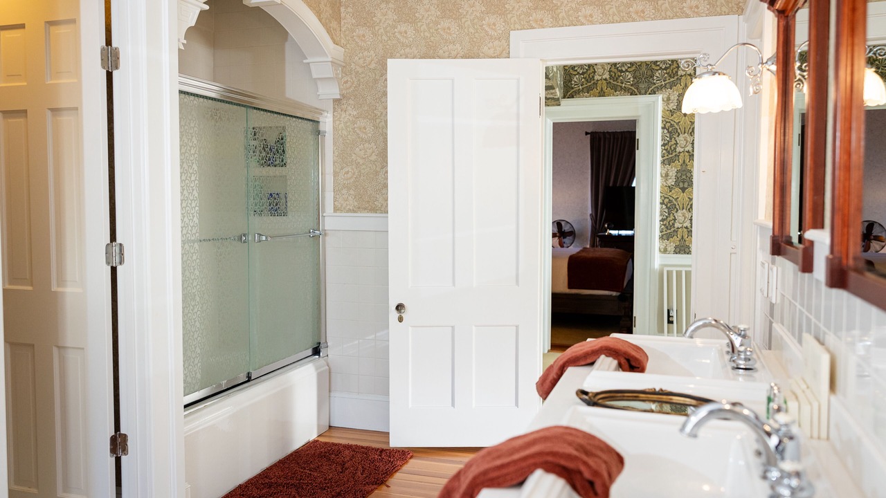 Photo of Bathroom in Thompson