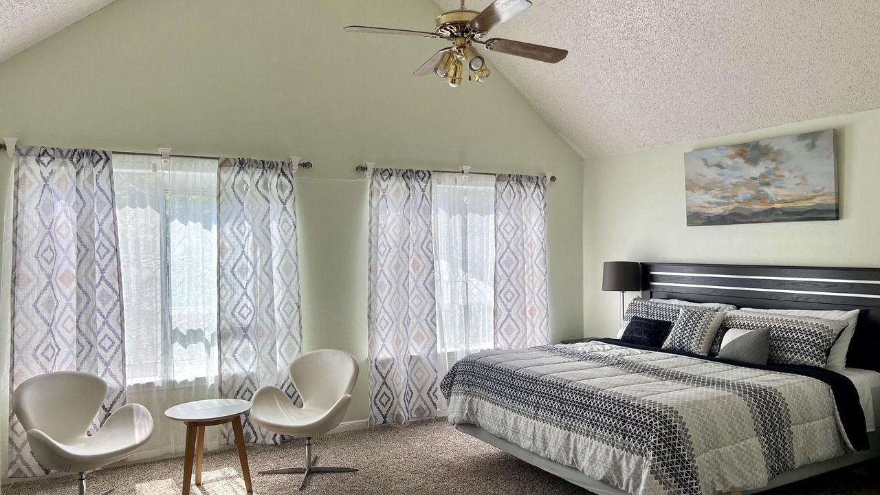 Photo of Bedroom in Mission Bend