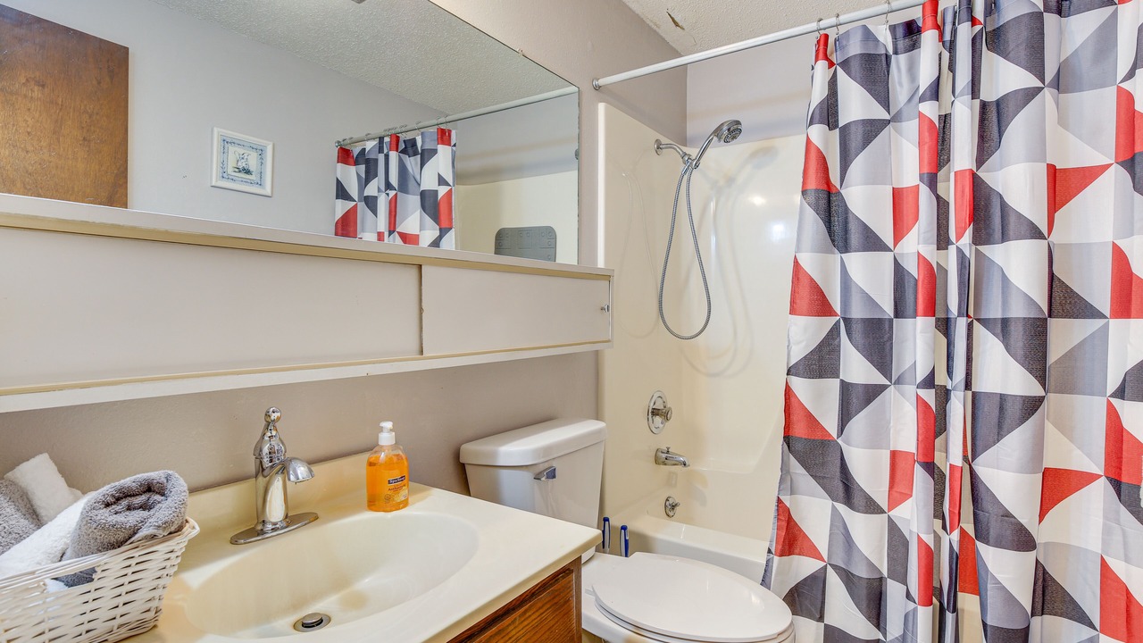 Photo of Bathroom in Pierre