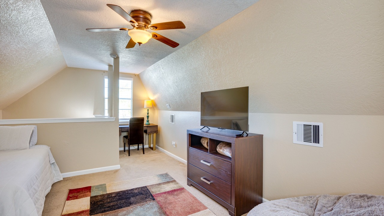 Photo of Bedroom in College Park