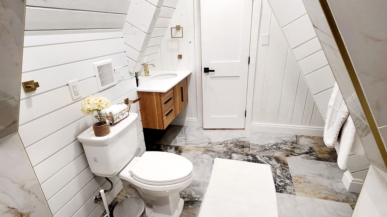 Photo of Bathroom in Ruby
