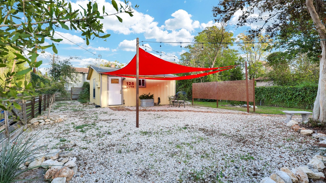 Photo of Outdoor in Government Hill