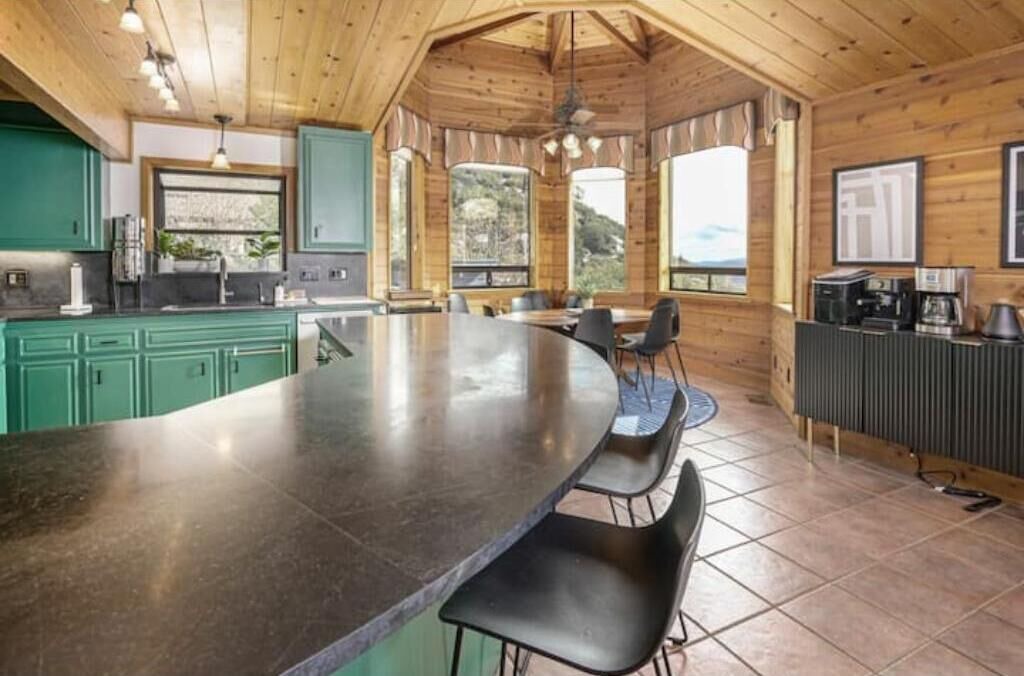 Photo of Kitchen in Idyllwild