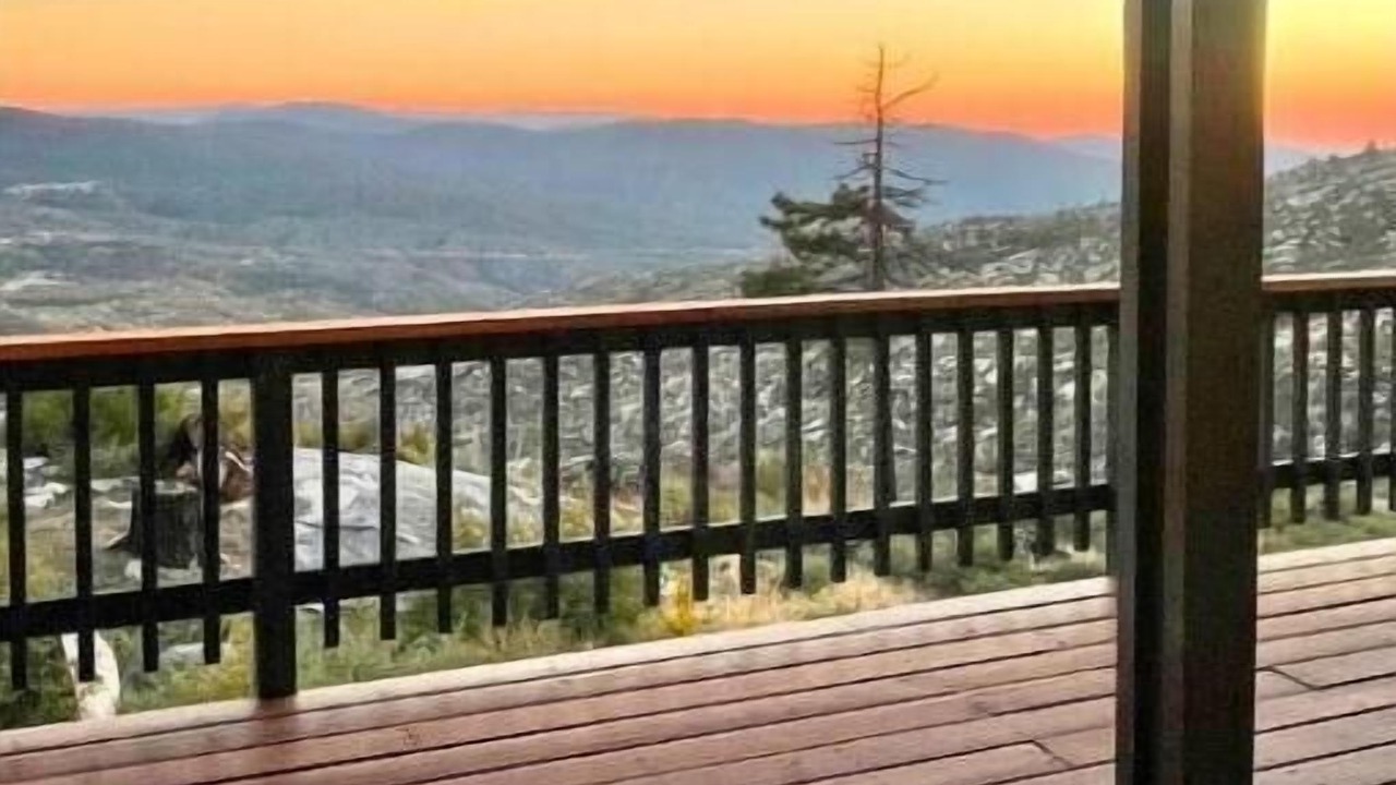 Photo of Patio Balcony in Idyllwild