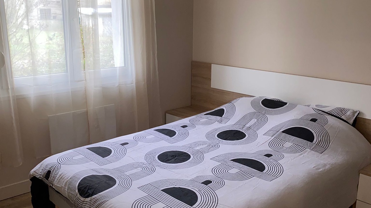 Photo of Bedroom in Flaignes-Havys