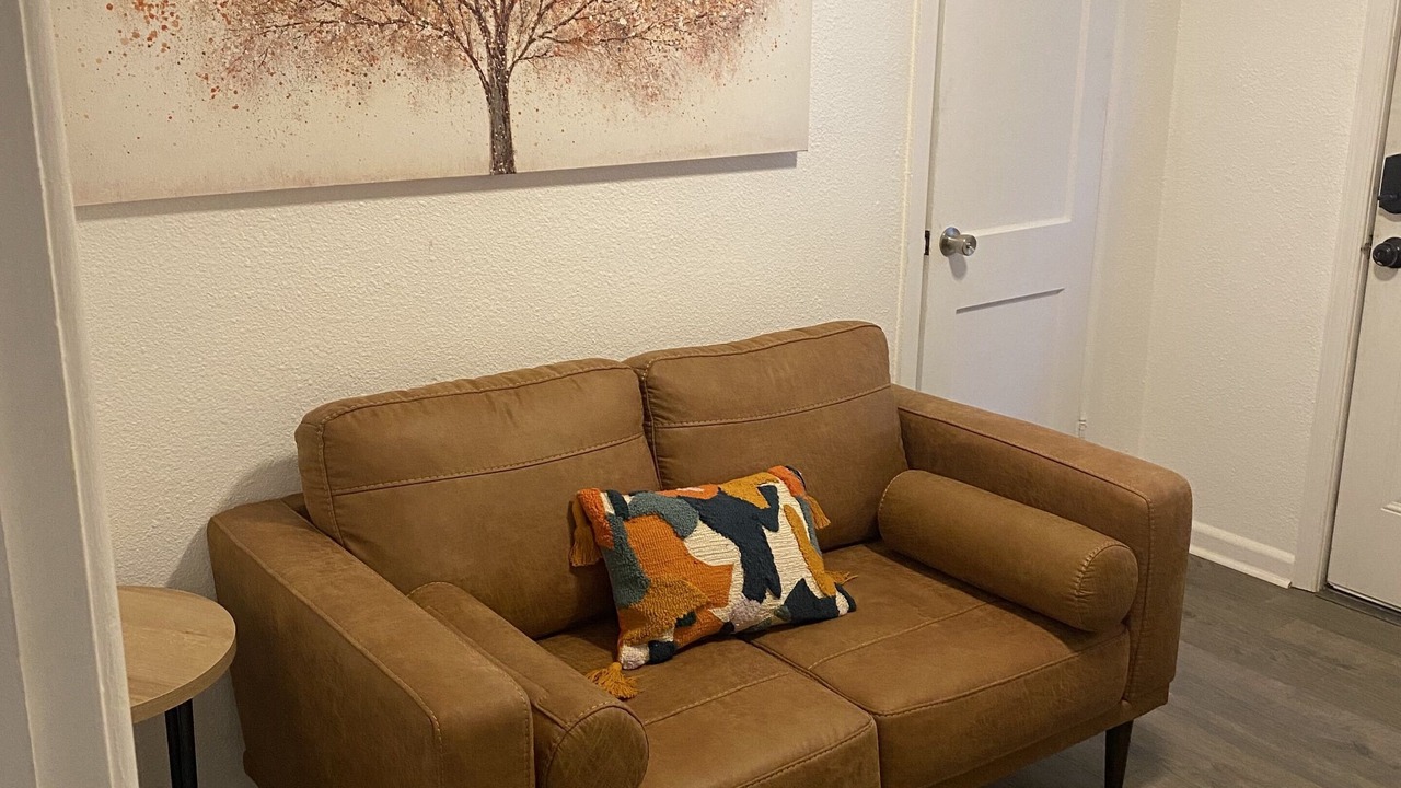 Photo of Livingroom in Bayview