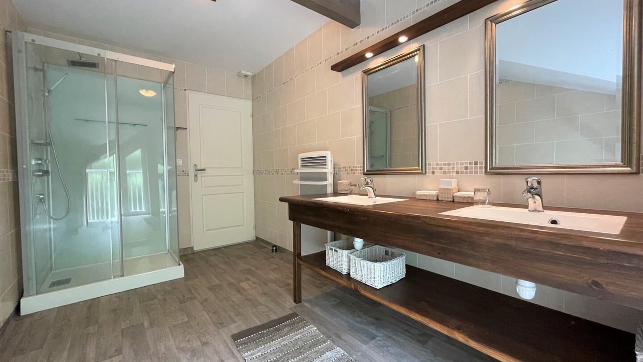 Photo of Bathroom in Saint-Girons-en-Bearn