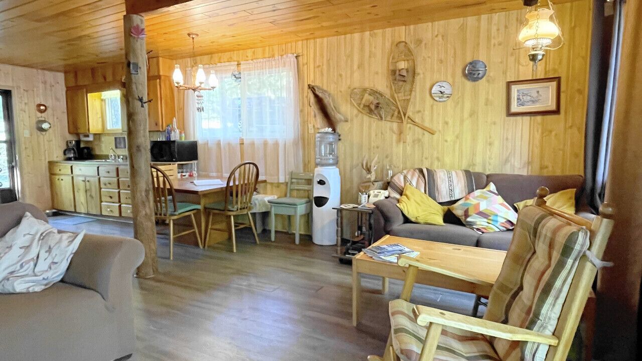 Photo of Livingroom in North Kawartha