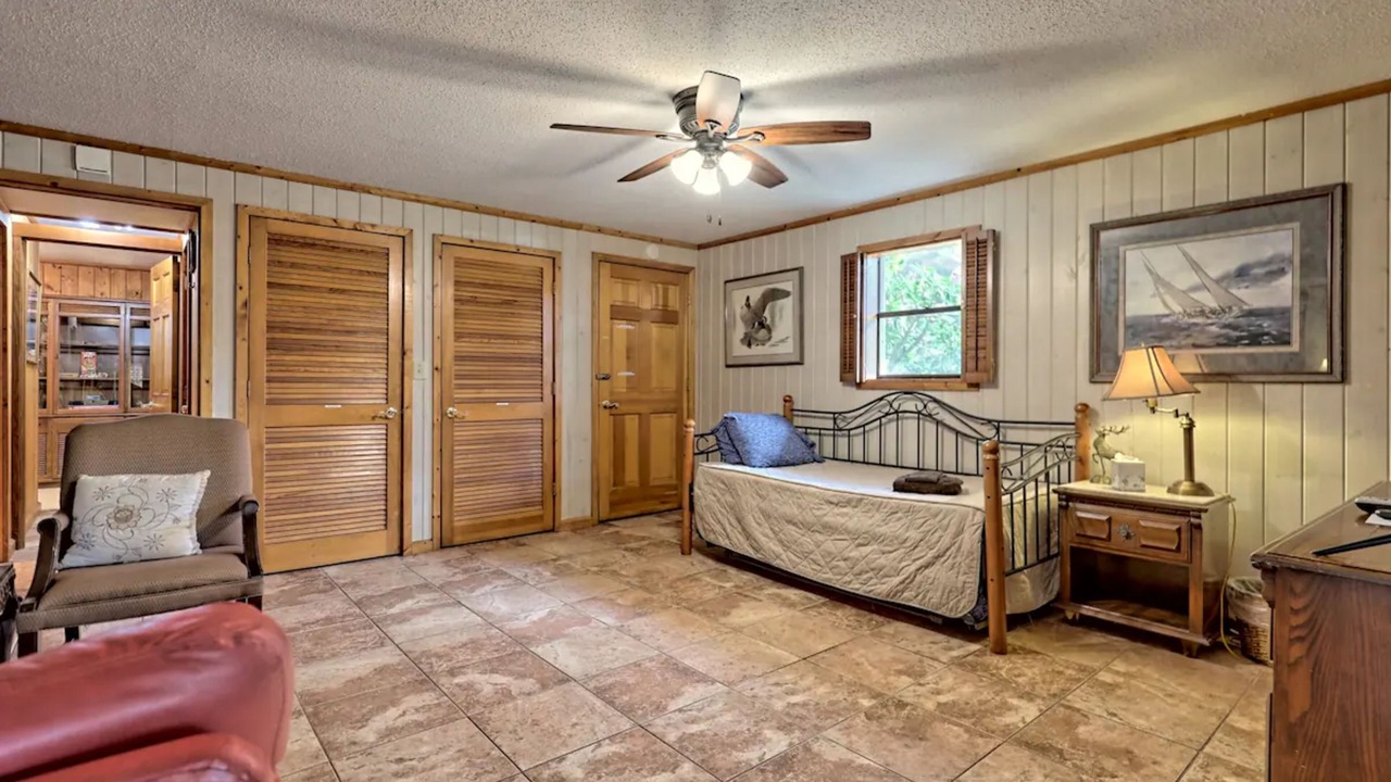 Photo of Bedroom in Clayton