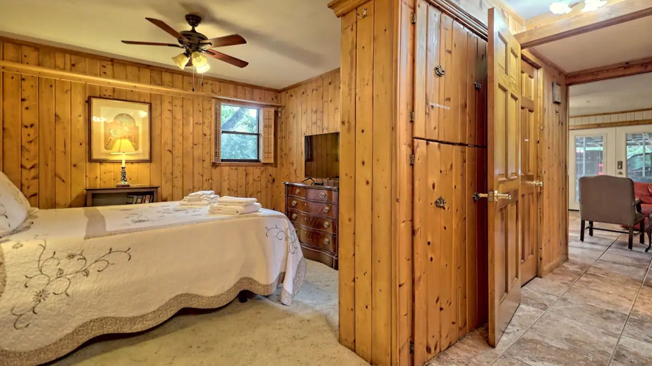 Photo of Bedroom in Clayton