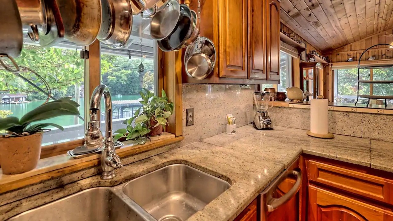 Photo of Kitchen in Clayton