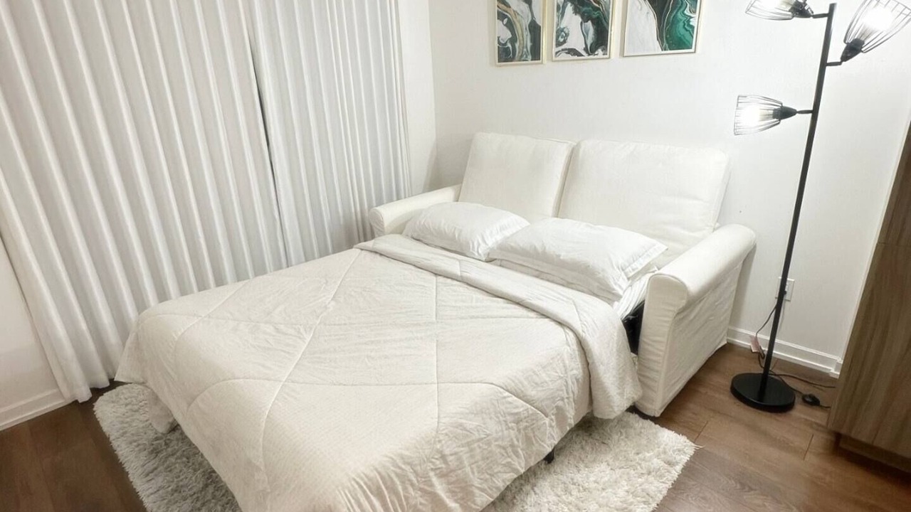 Photo of Bedroom in Parkway Forest