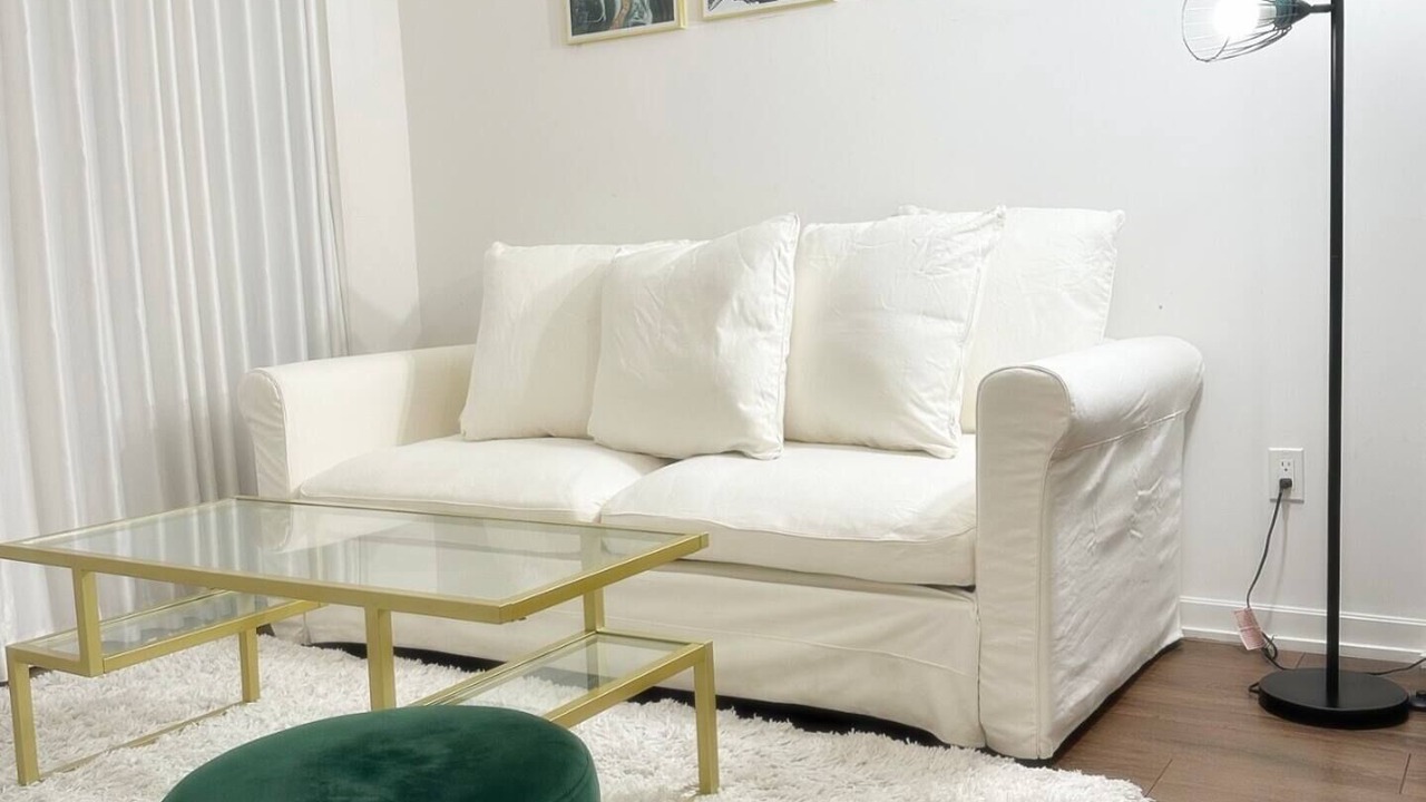 Photo of Livingroom in Parkway Forest