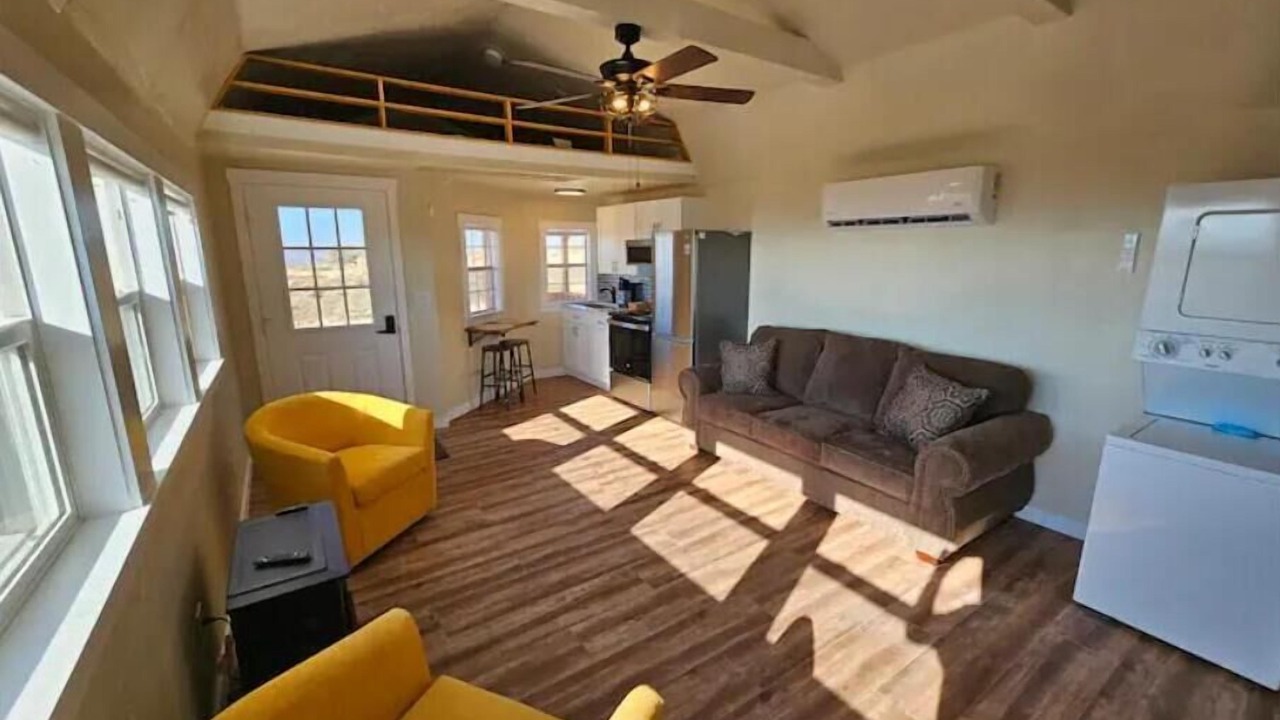 Photo of Livingroom in Canyon County