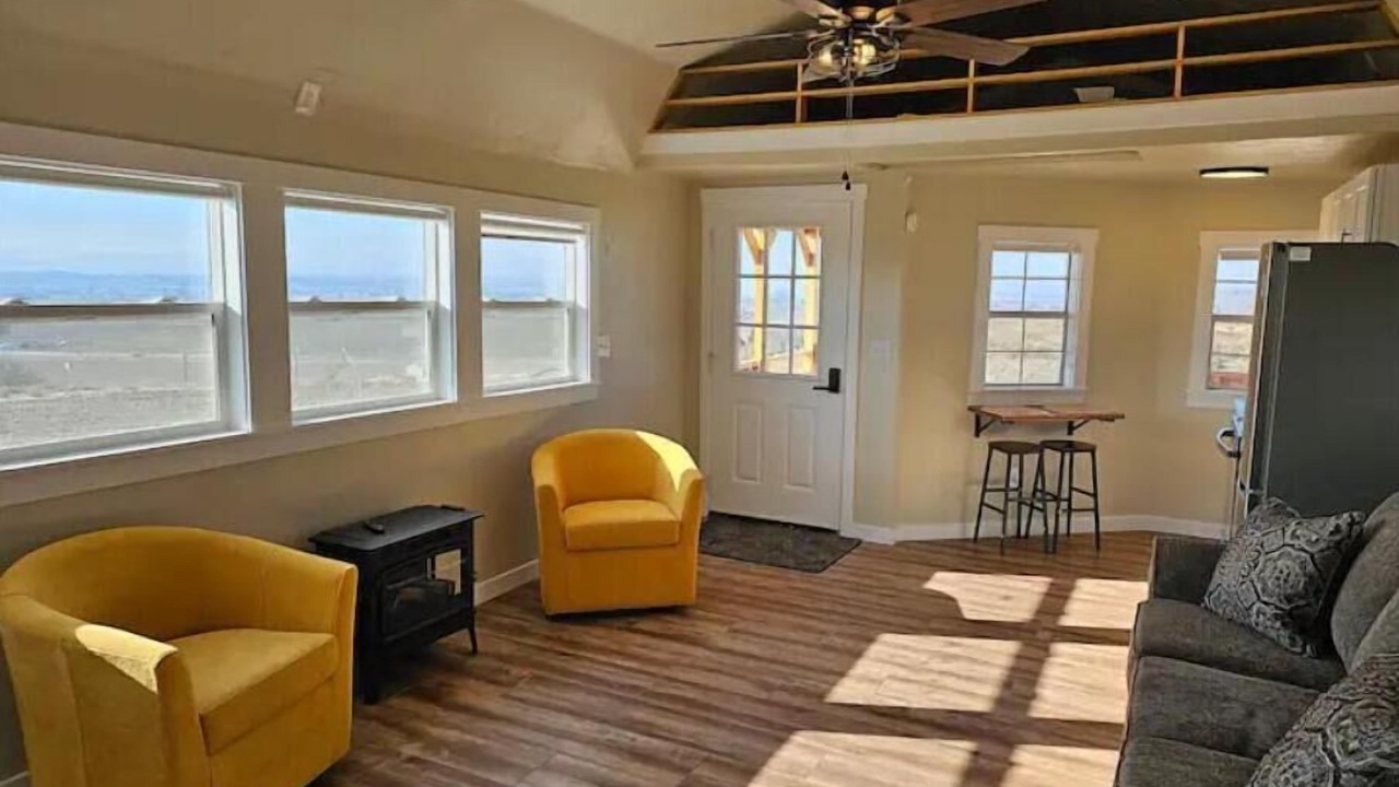 Photo of Livingroom in Canyon County