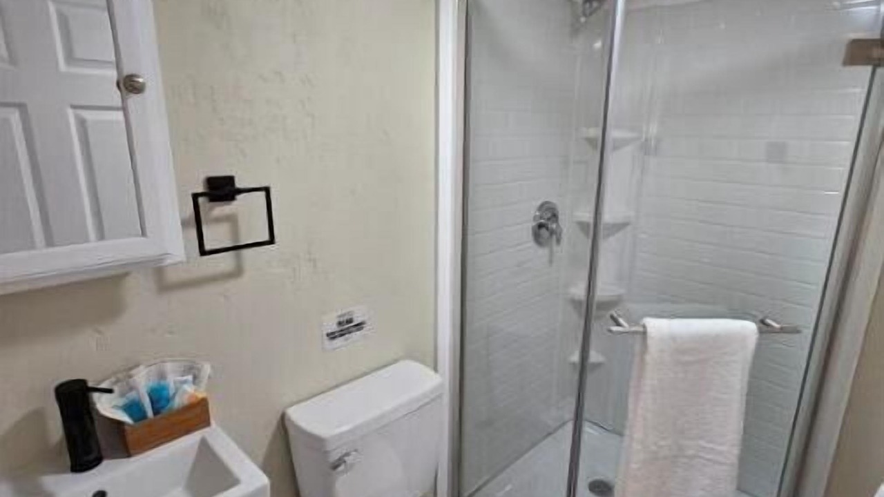 Photo of Bathroom in Canyon County