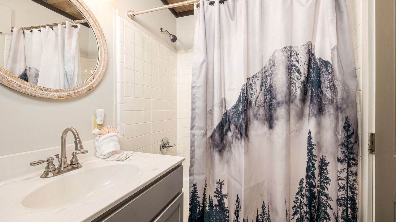 Photo of Bathroom in Chalet Village