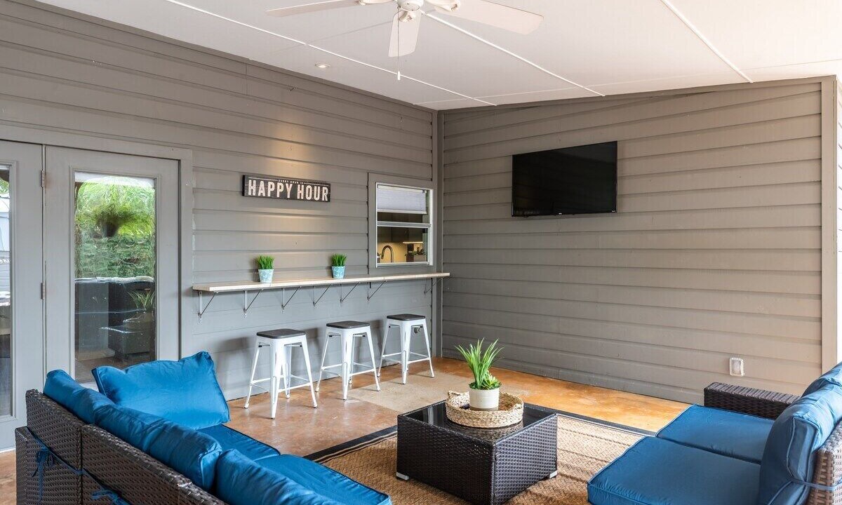 Photo of Outdoor in Shearer Hills - Ridgeview