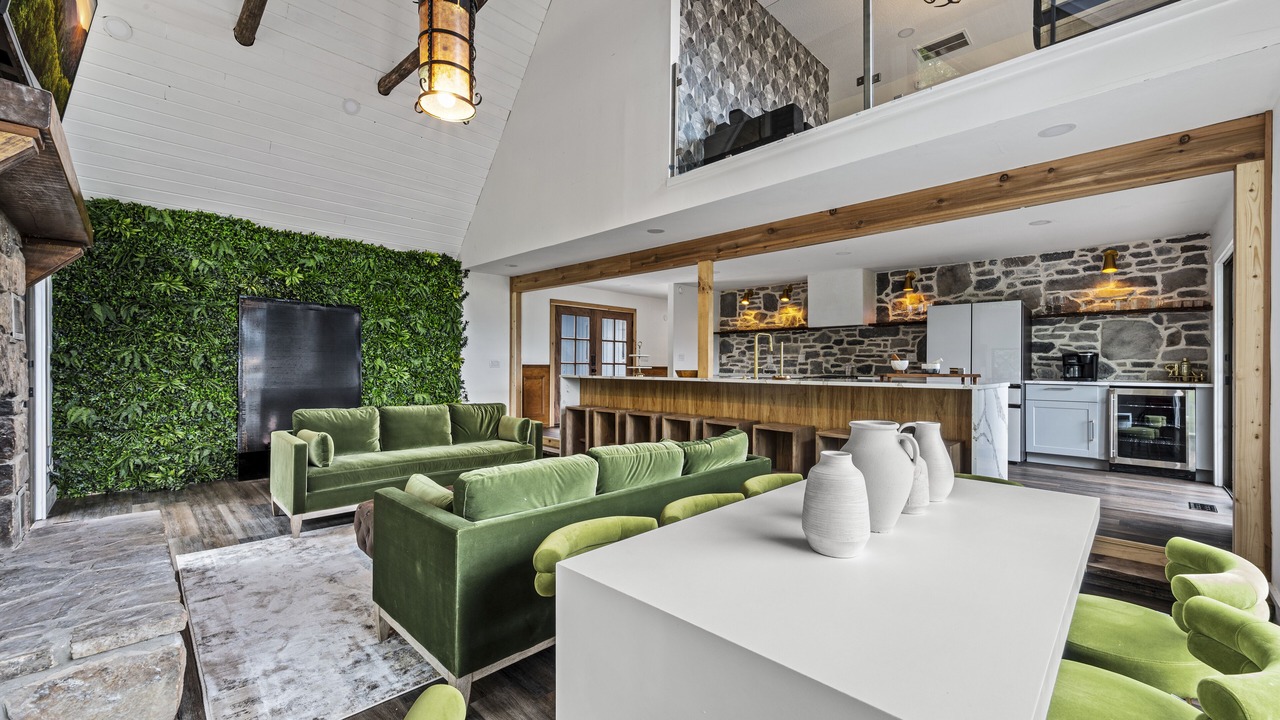 Photo of Livingroom in Chalet Village