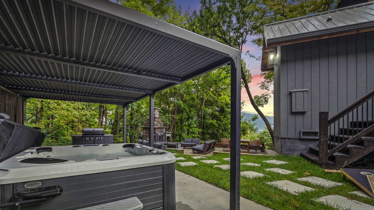 Photo of Patio Balcony in Chalet Village