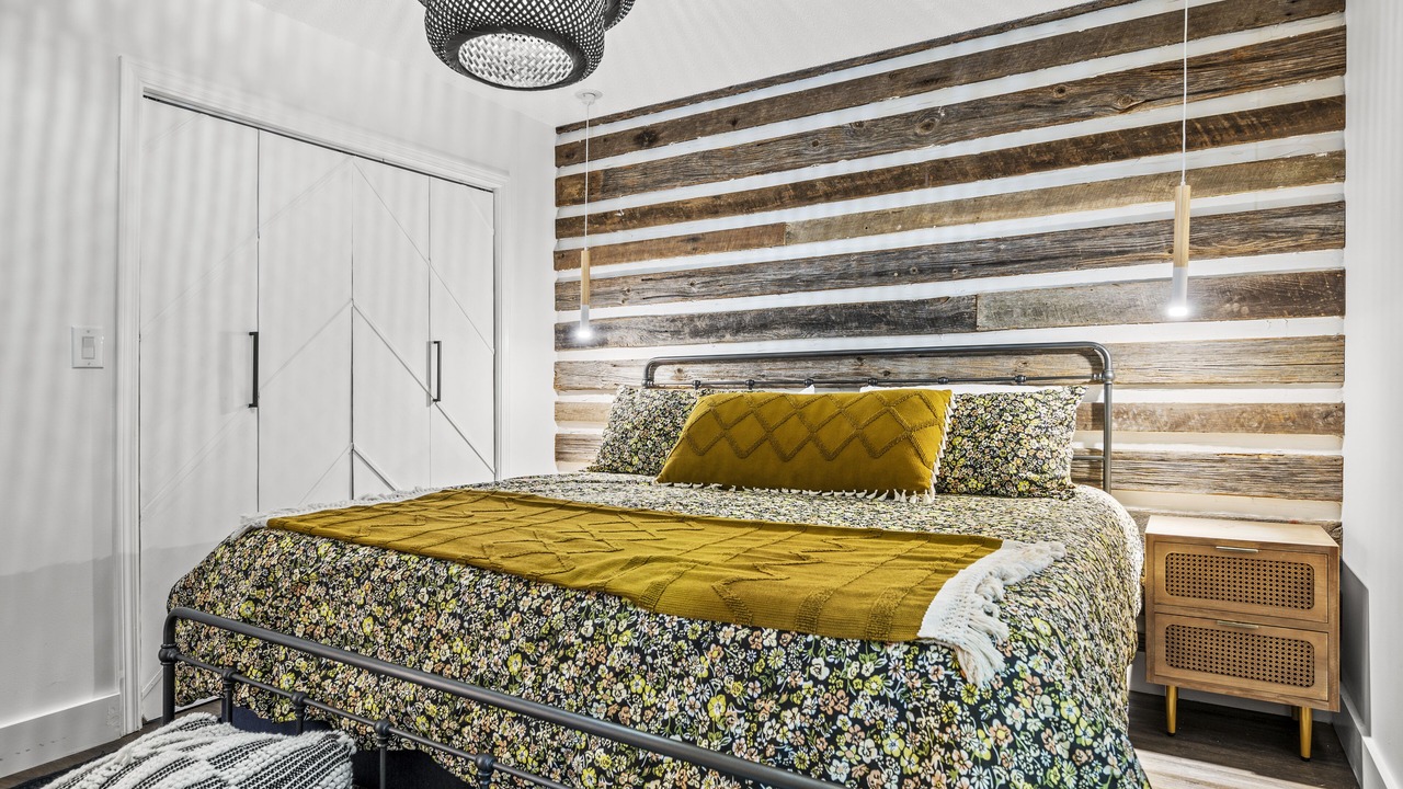 Photo of Bedroom in Chalet Village