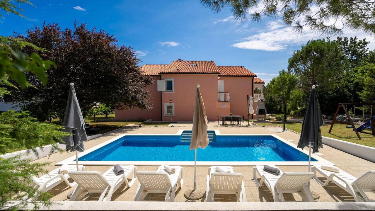 Photo of Outdoor in Marceljani