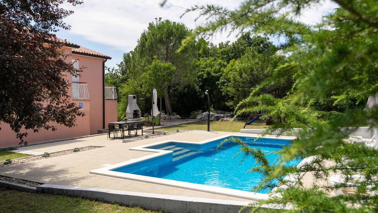 Photo of Outdoor in Marceljani