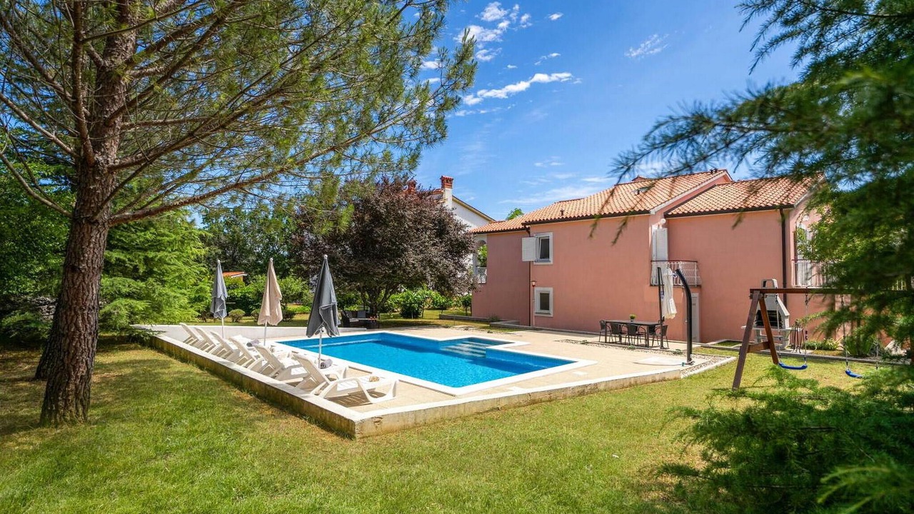 Photo of Outdoor in Marceljani