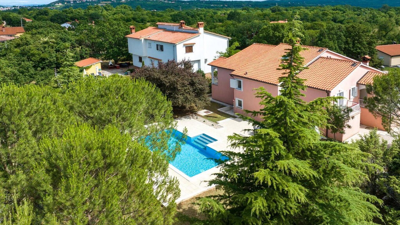 Photo of Outdoor in Marceljani