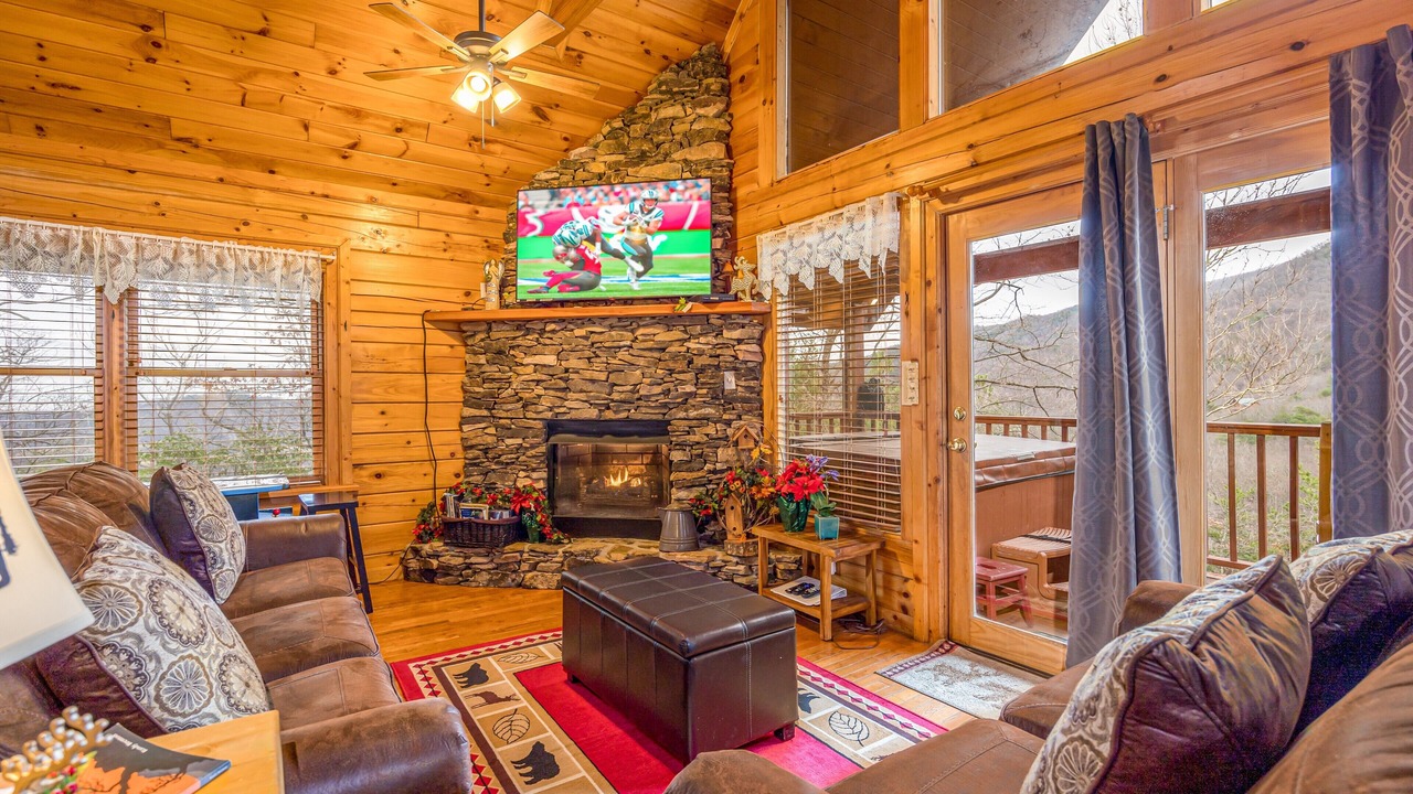 Photo of Livingroom in Smoky Mountains