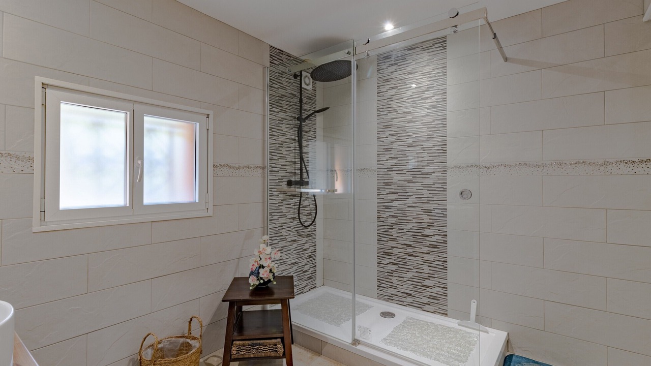 Photo of Bathroom in Pomport