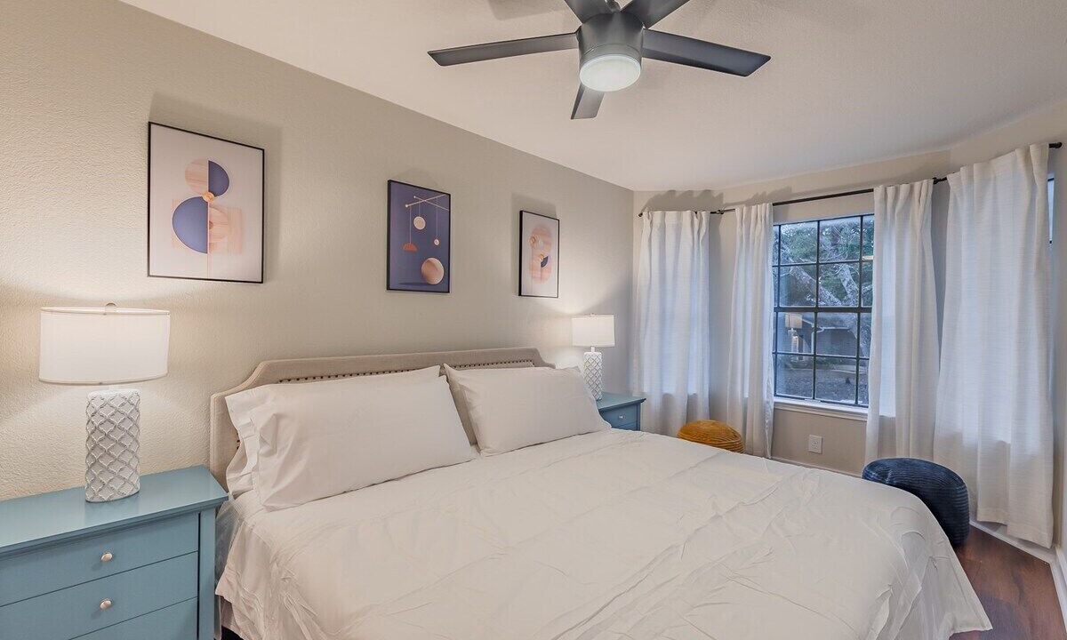 Photo of Bedroom in North San Antonio - SAT