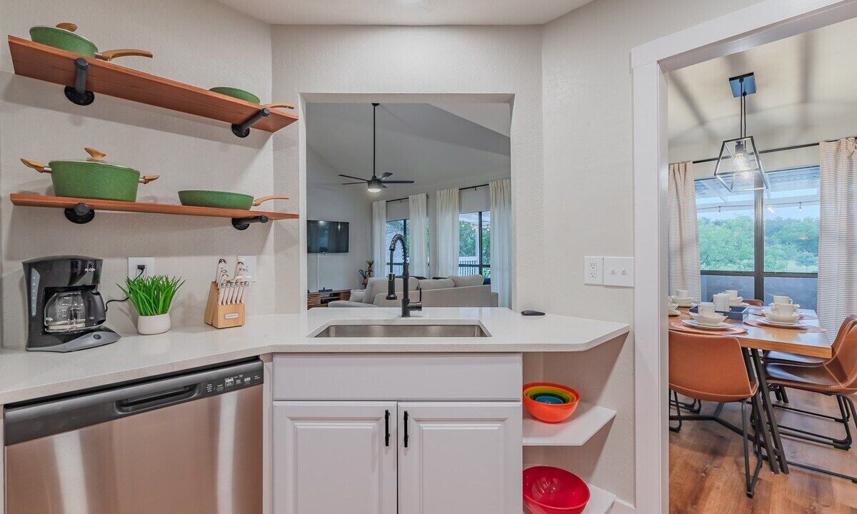 Photo of Kitchen in North San Antonio - SAT