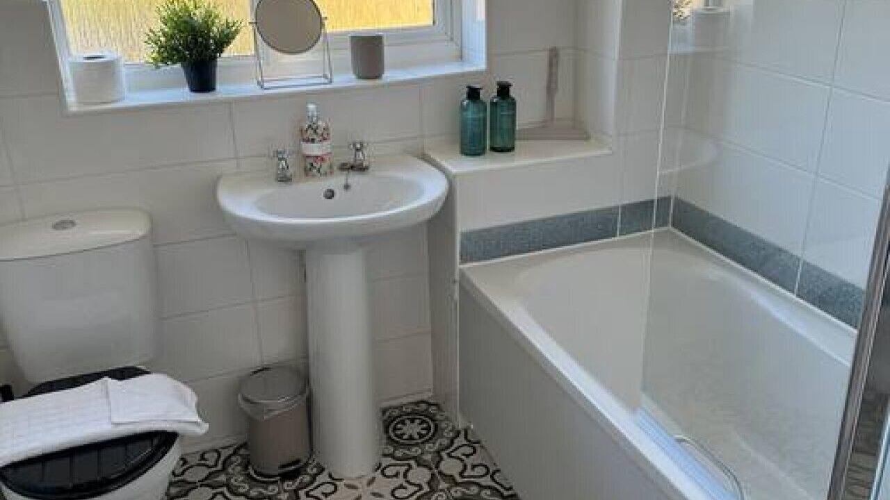 Photo of Bathroom in North Moreton