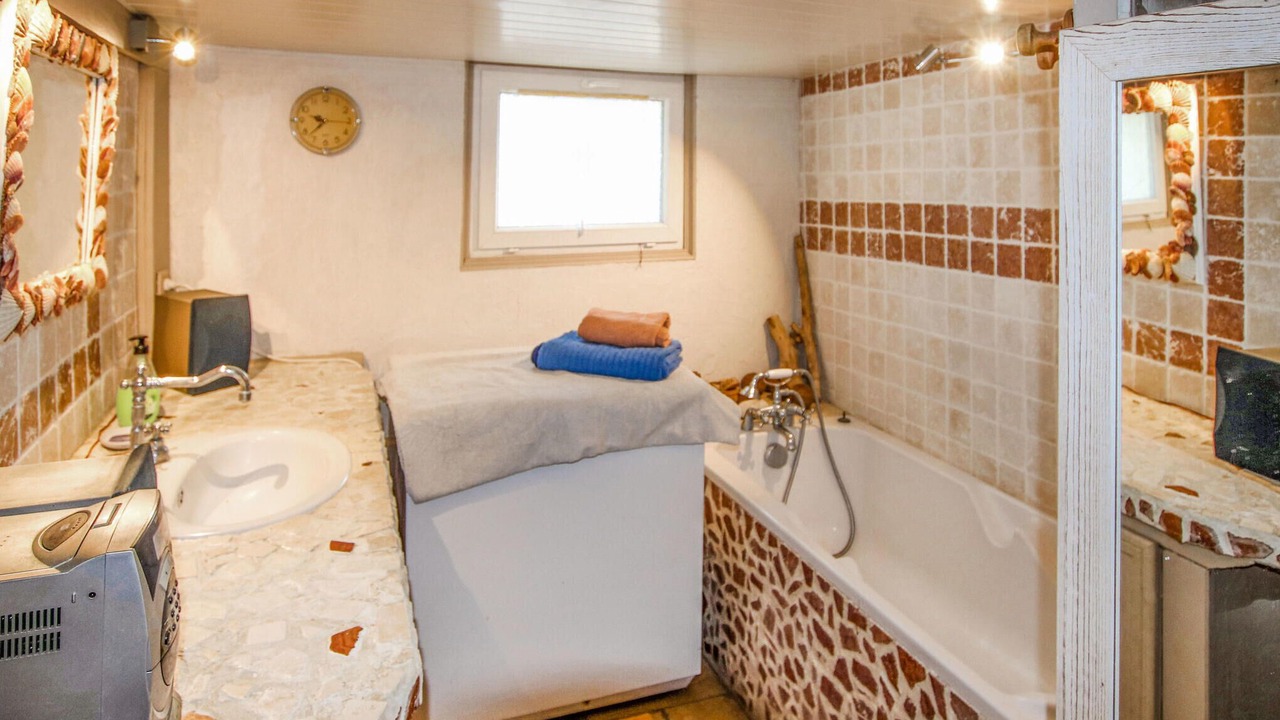 Photo of Bathroom in Sauzet