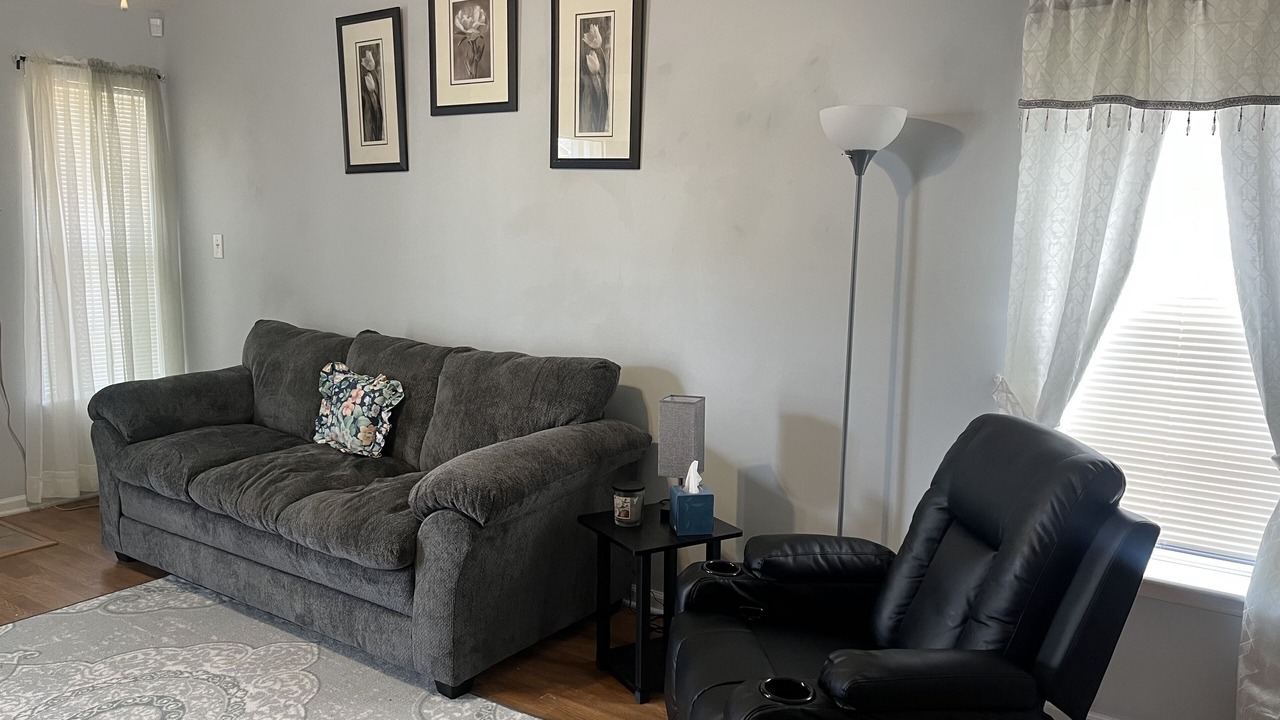 Photo of Livingroom in Jacksonville