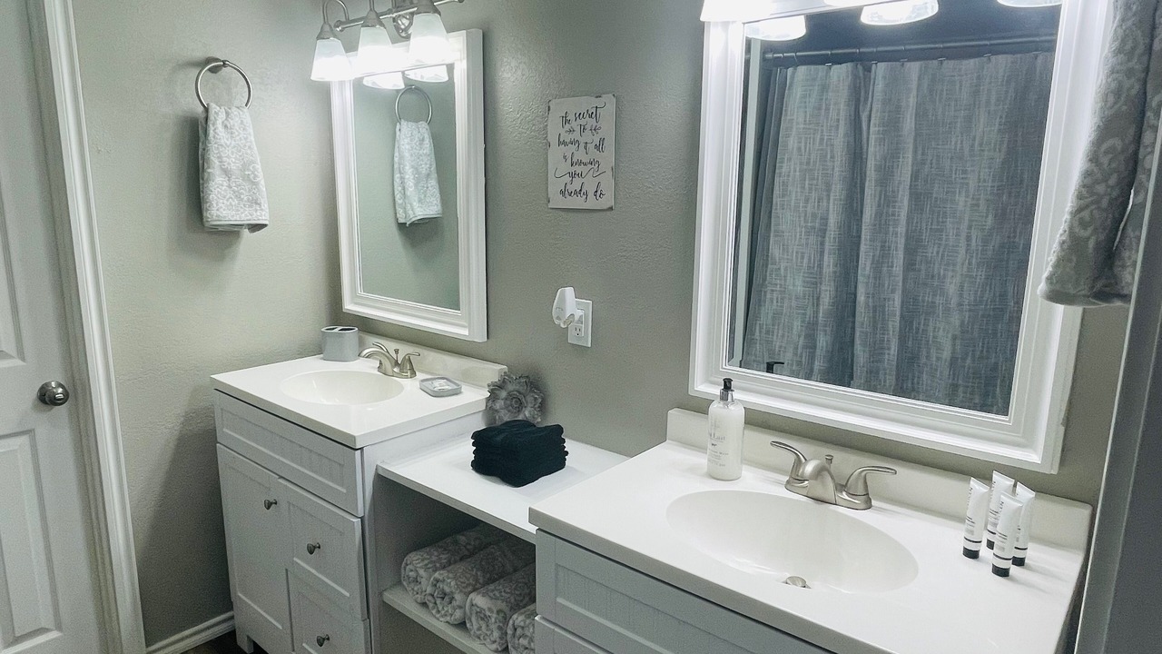 Photo of Bathroom in Mead