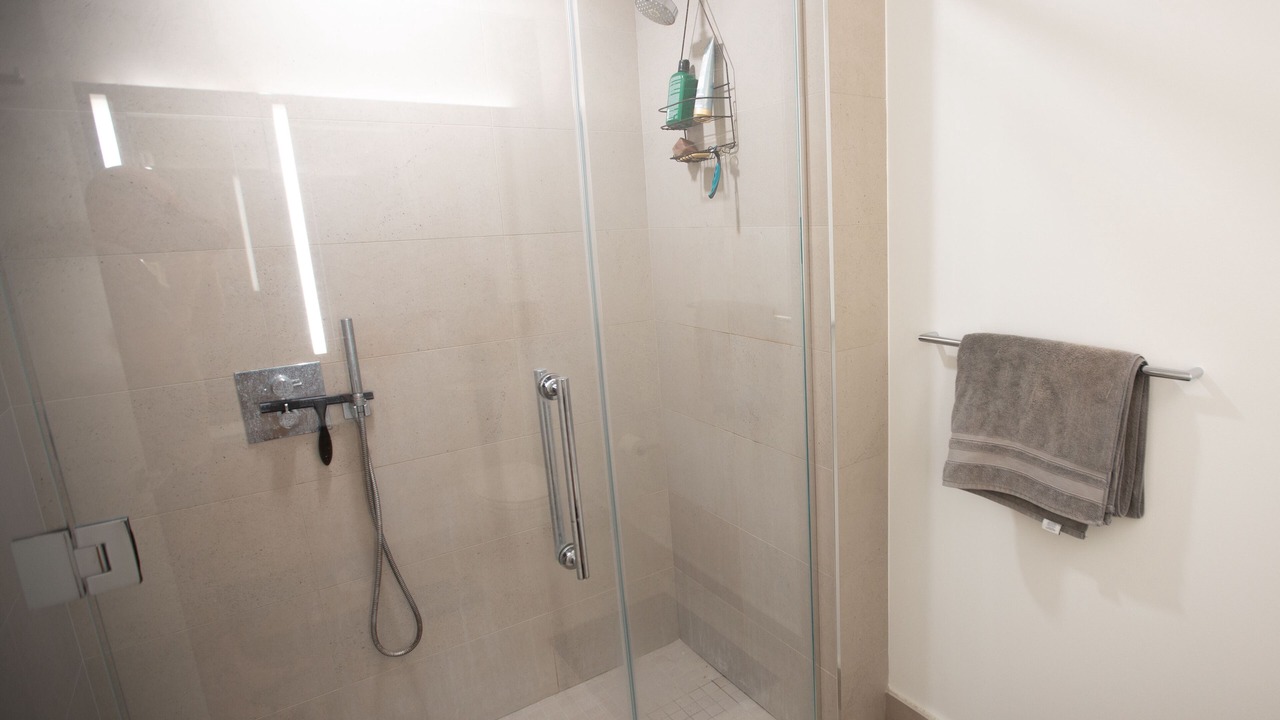 Photo of Bathroom in Port Morris