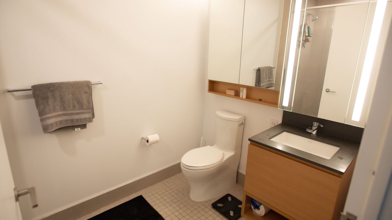 Photo of Bathroom in Port Morris