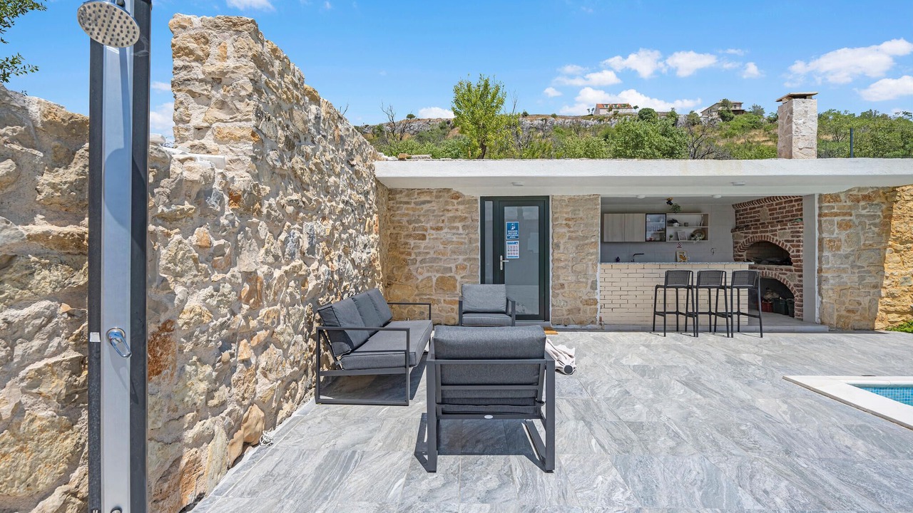 Photo of Outdoor in Bribir