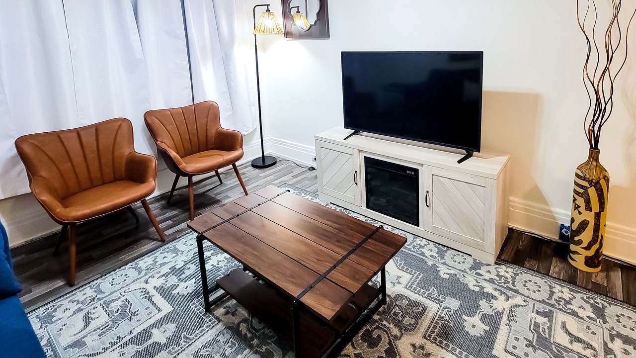 Photo of Livingroom in East Avenue