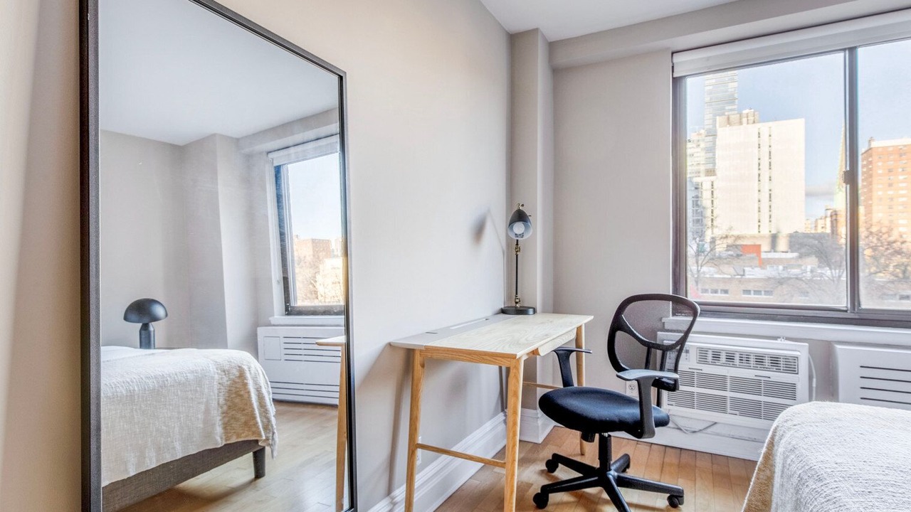 Photo of Bedroom in Manhattan Valley