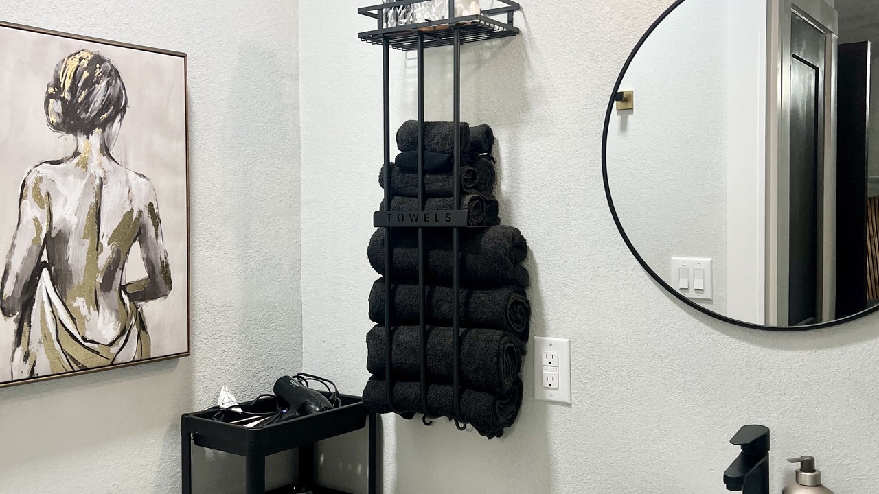 Photo of Bathroom in Central Arlington