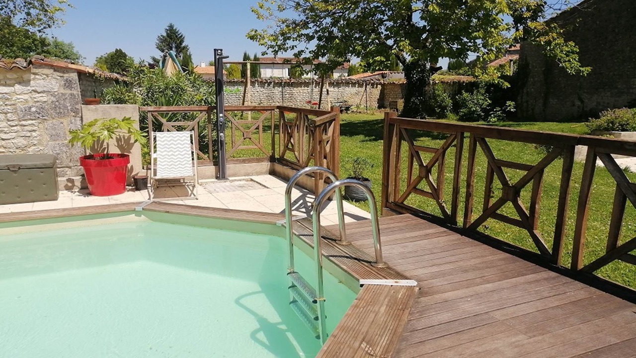 Photo of Others in Montils