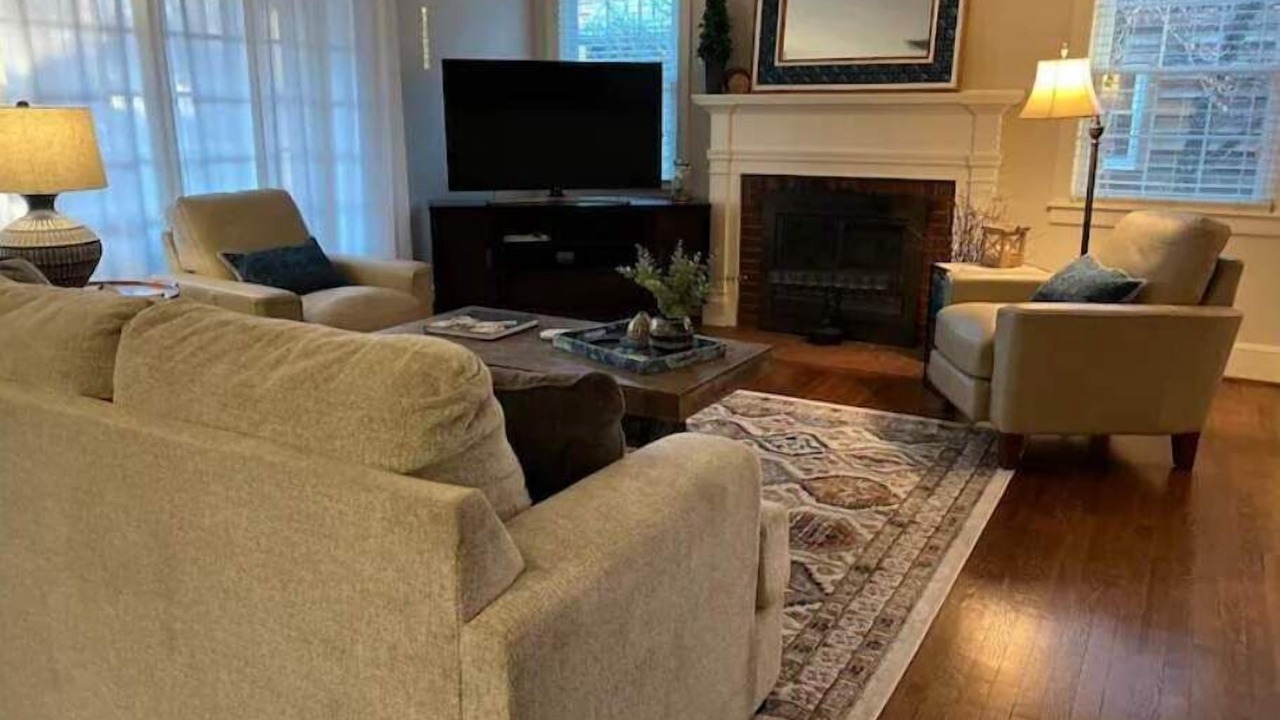Photo of Livingroom in Danville