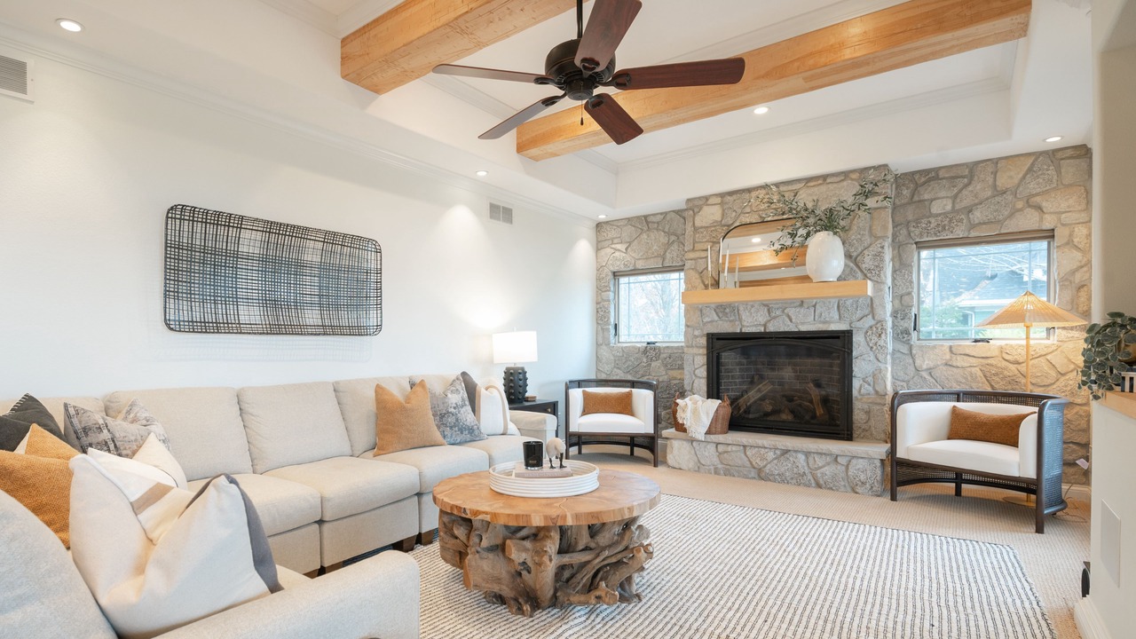 Photo of Livingroom in Oconomowoc