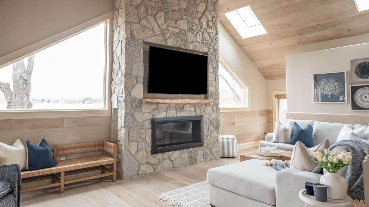 Photo of Livingroom in Oconomowoc