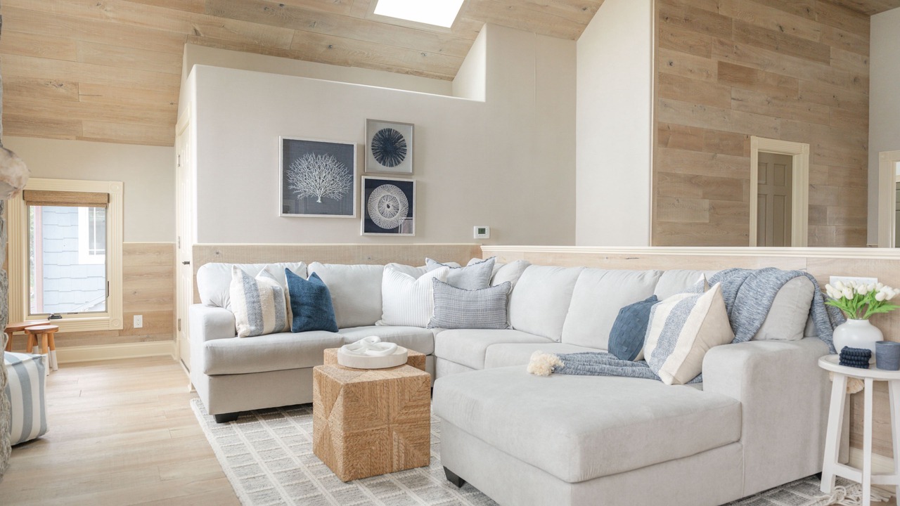 Photo of Livingroom in Oconomowoc