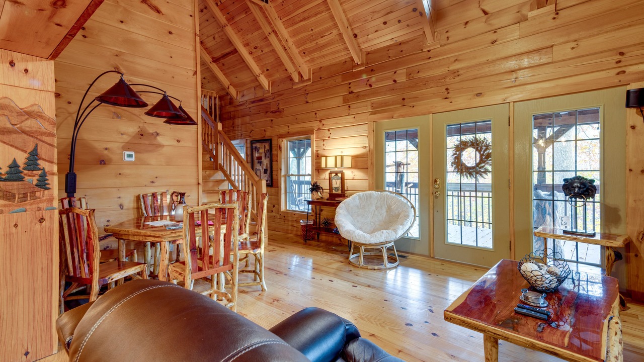 Photo of Livingroom in Rutherfordton