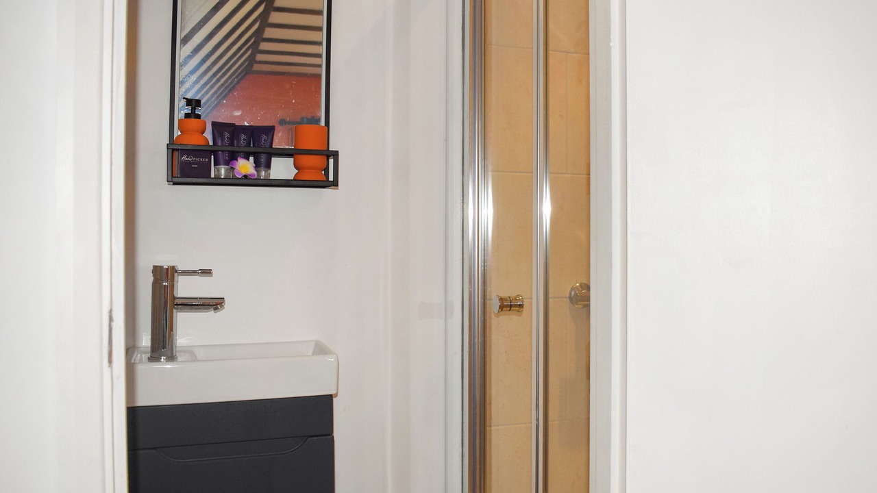 Photo of Bathroom in Cowbeech